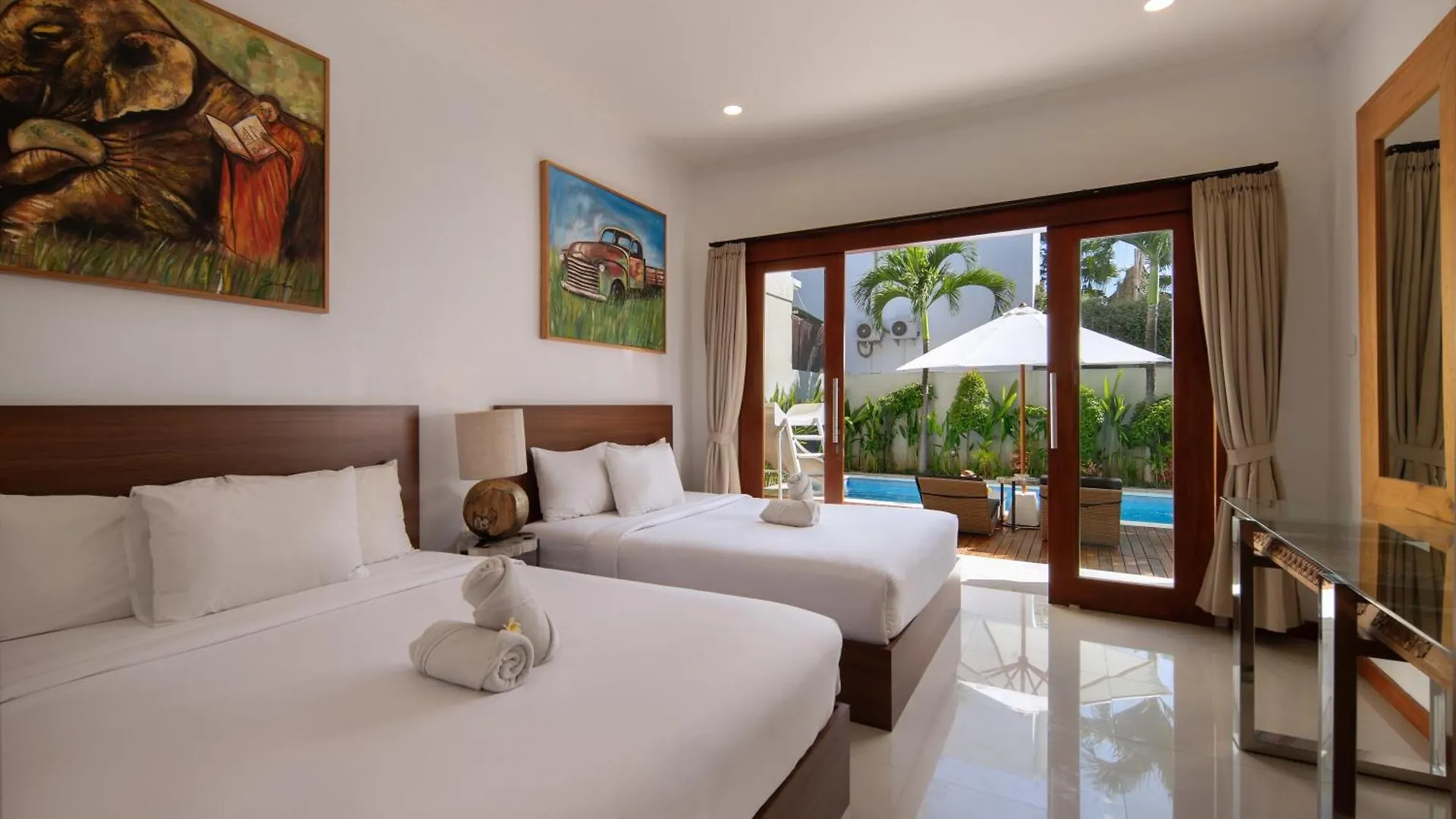 Daha Mansions Seminyak Villa