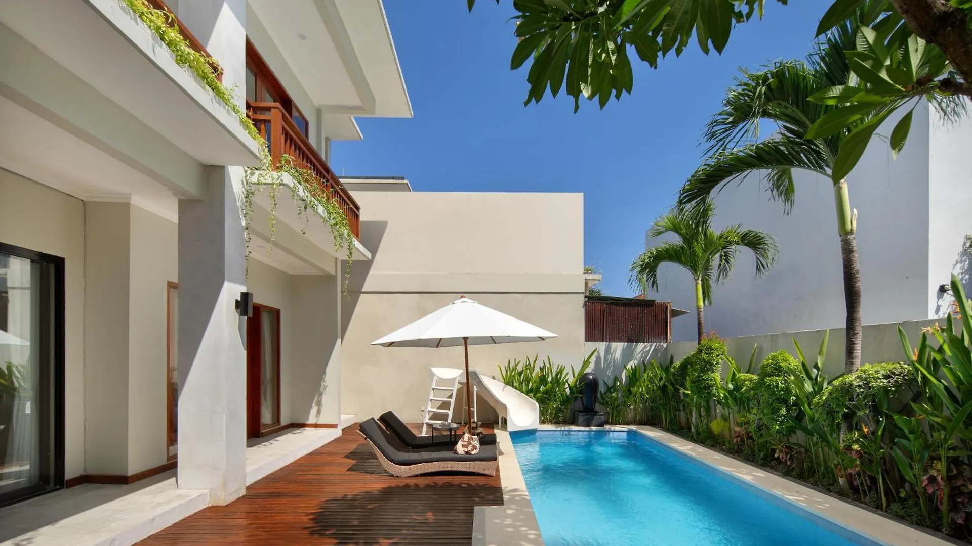 Daha Mansions Seminyak Villa 0*, Seminyak (Bali)